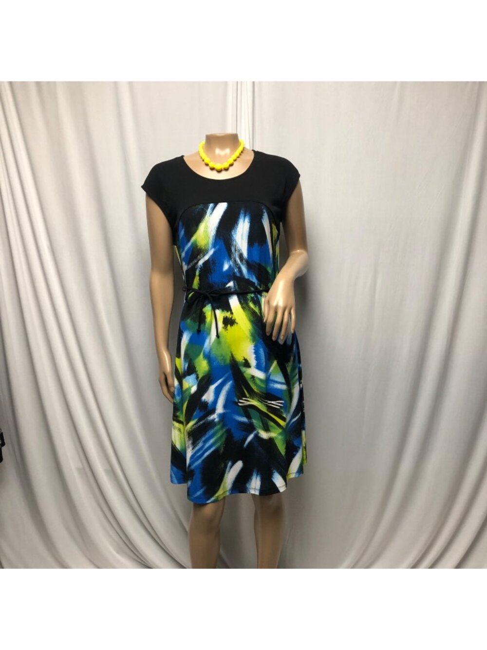Soft Works Abstract Print Dress Womens Medium Blue Green Black Tie Waist NEW